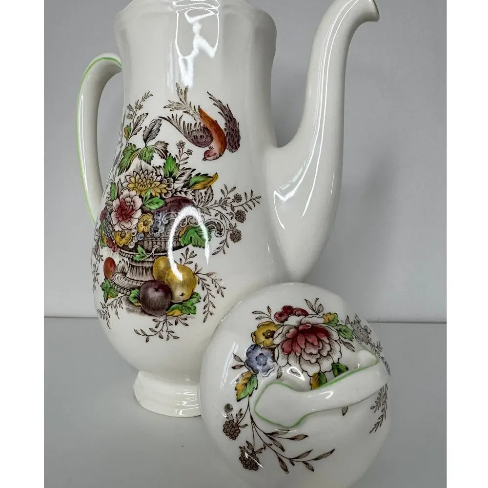 Royal Doulton Hampshire D6141 Coffee Pot Circa 1840 Floral England Vintage
